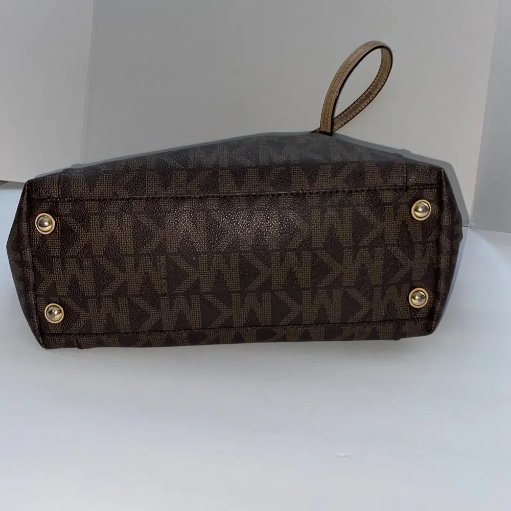 MICHAEL KORS Signature Logo Bag with‎ Wallet